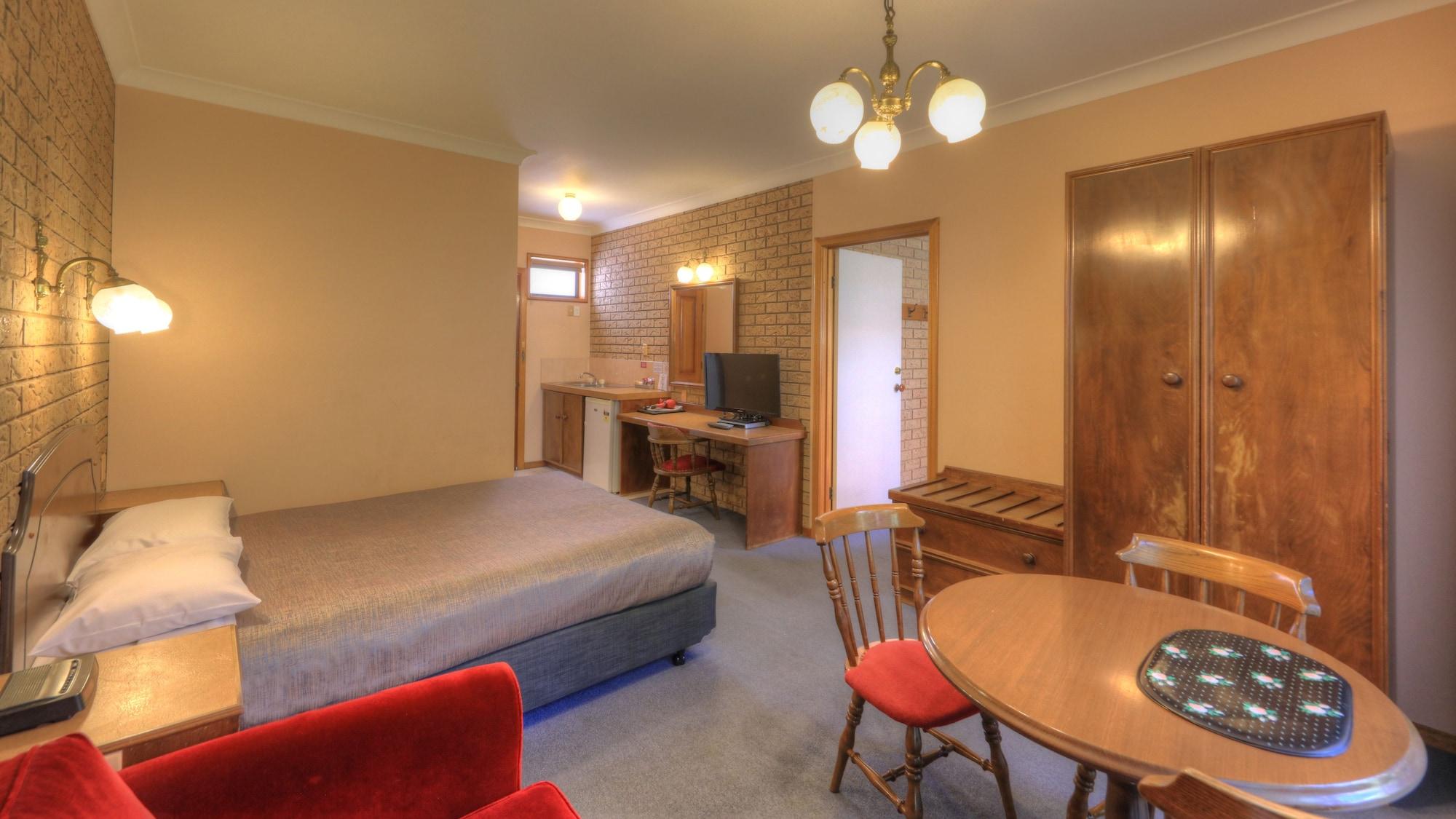 Barrass John Bright Motor Inn Bagian luar foto