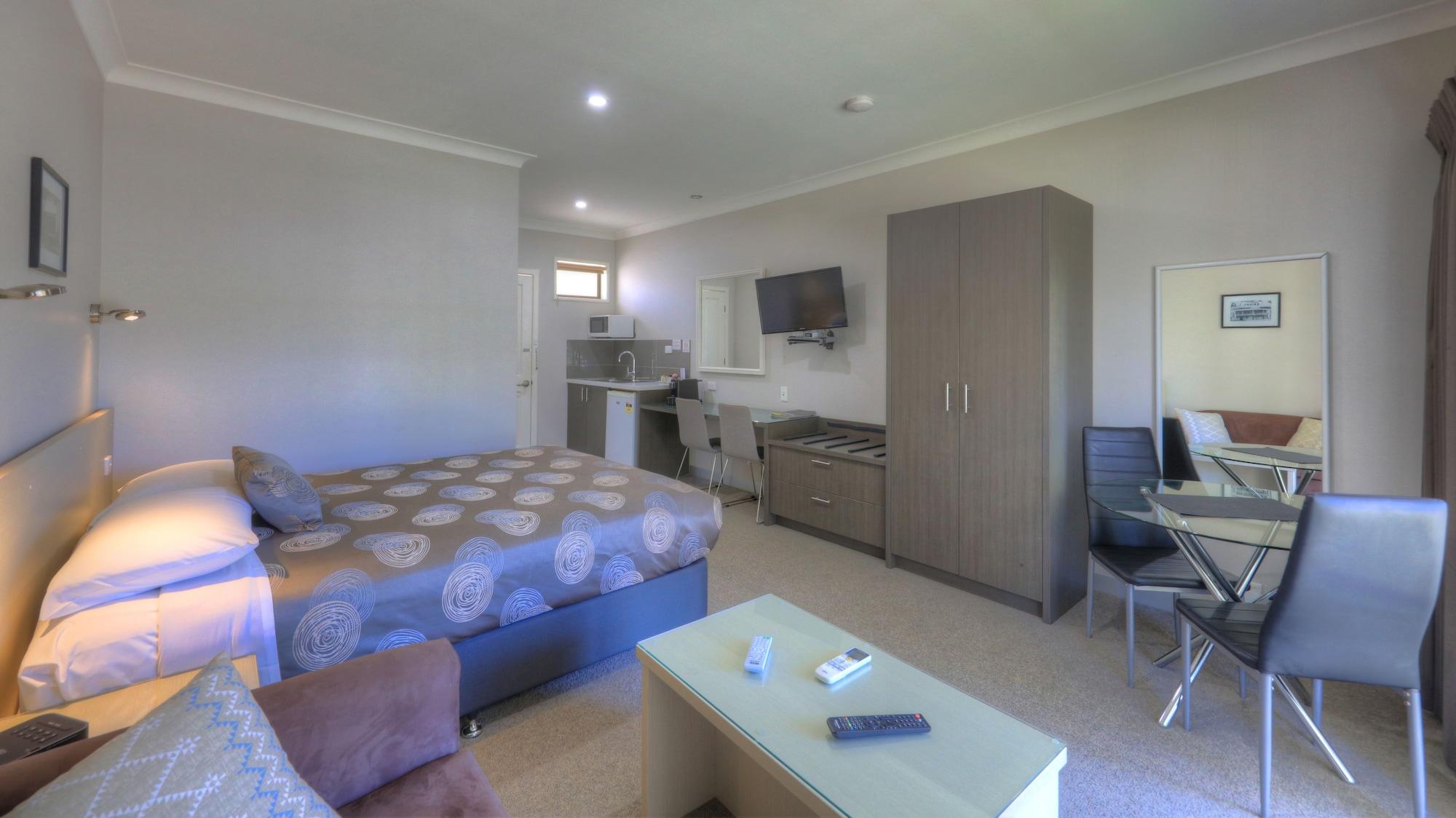 Barrass John Bright Motor Inn Bagian luar foto
